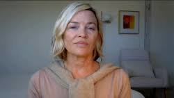 Child Psychiatrist Says Australia’s Under-16 Social Media Ban Could Protect Young Brains