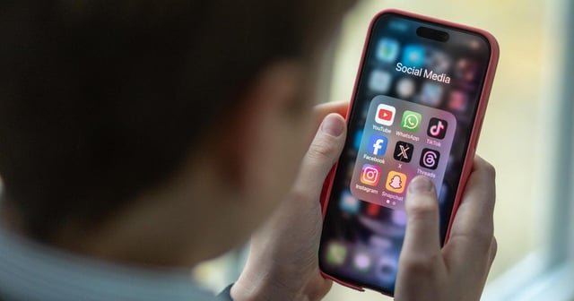 Australia’s Groundbreaking Ban on Social Media for Under-16s Comes Into Force After Parent Outcry