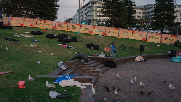 ISIS Ideology Tied to Bondi Beach Massacre as Trump Advances Major $10 Billion Defamation Lawsuit