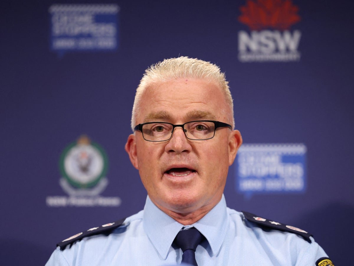 Seven Men Released in Sydney After High-Risk Police Operation as They Deny Islamist Links