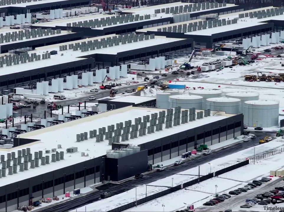 This is Amazon’s new $11 billion dollar massive Data Center Campus in St. Joseph County, Indiana