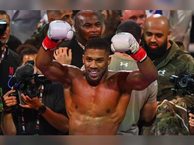 Was the Historic Boxing Match Fixed? Social Media Erupts as Denials Intensify