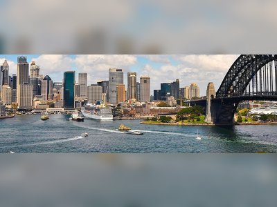 Australia Confronts National Shock After Bondi Beach Terror Attack with Legislative, Security and Social Responses