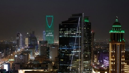 Saudi Arabia Begins Quiet Rollback of Longstanding Alcohol Restrictions