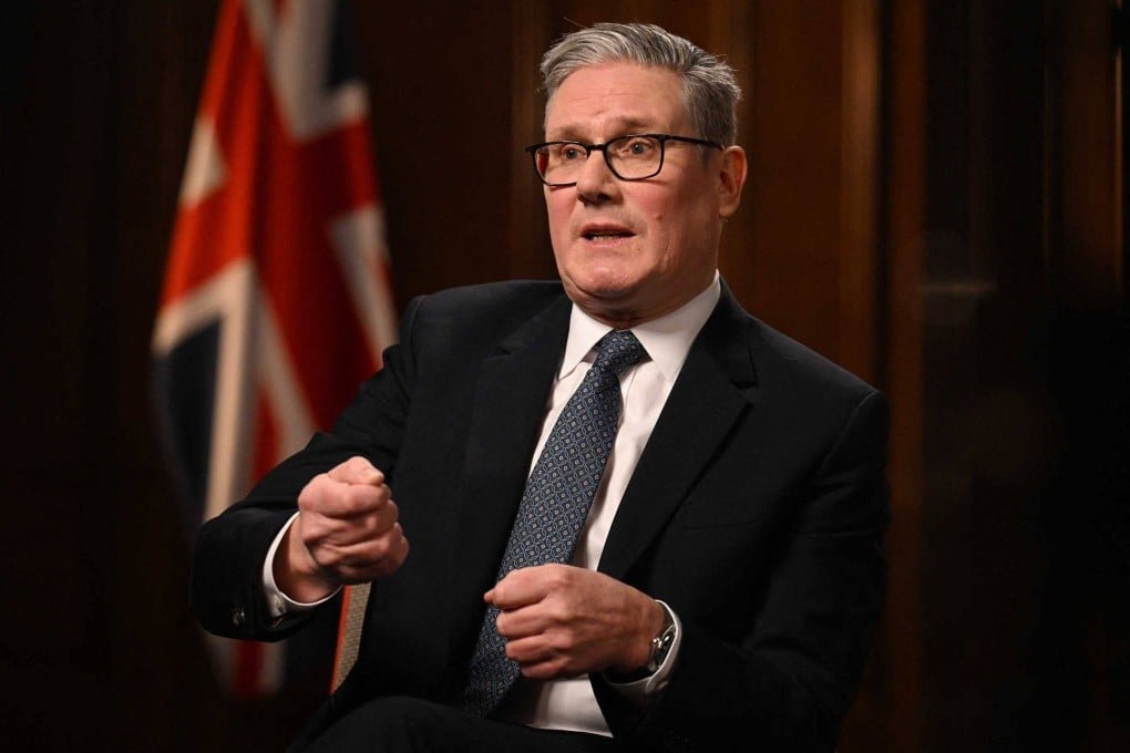 UK’s Starmer Warns Leadership Challenges Could Unleash Political Chaos and Empower Far-Right Forces