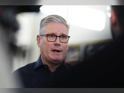 UK’s Starmer Says United States Must Justify Its Actions in Venezuela Amid Global Debate