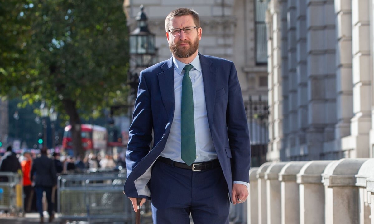 Senior Civil Servant Removed as UK Government Investigates Alleged Bid Leak Obstruction