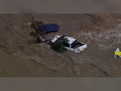Severe Storms in Victoria Sweep Cars and Holiday Gear Into the Sea