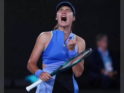 Emma Raducanu Recovers From Slow Start to Secure Straight-Sets Win at Australian Open
