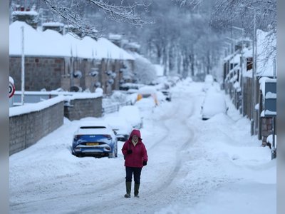 UK Stays Functionally Open Despite Winter Weather Advisory as Warnings Persist