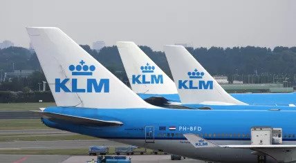 Dutch Carrier Cancels Flights to Tel Aviv, Dubai and Saudi Arabia as Middle East Tensions Escalate