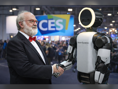 Boston Dynamics Atlas humanoid robot and LG CLOiD home robot: the platform lock-in fight to control Physical AI