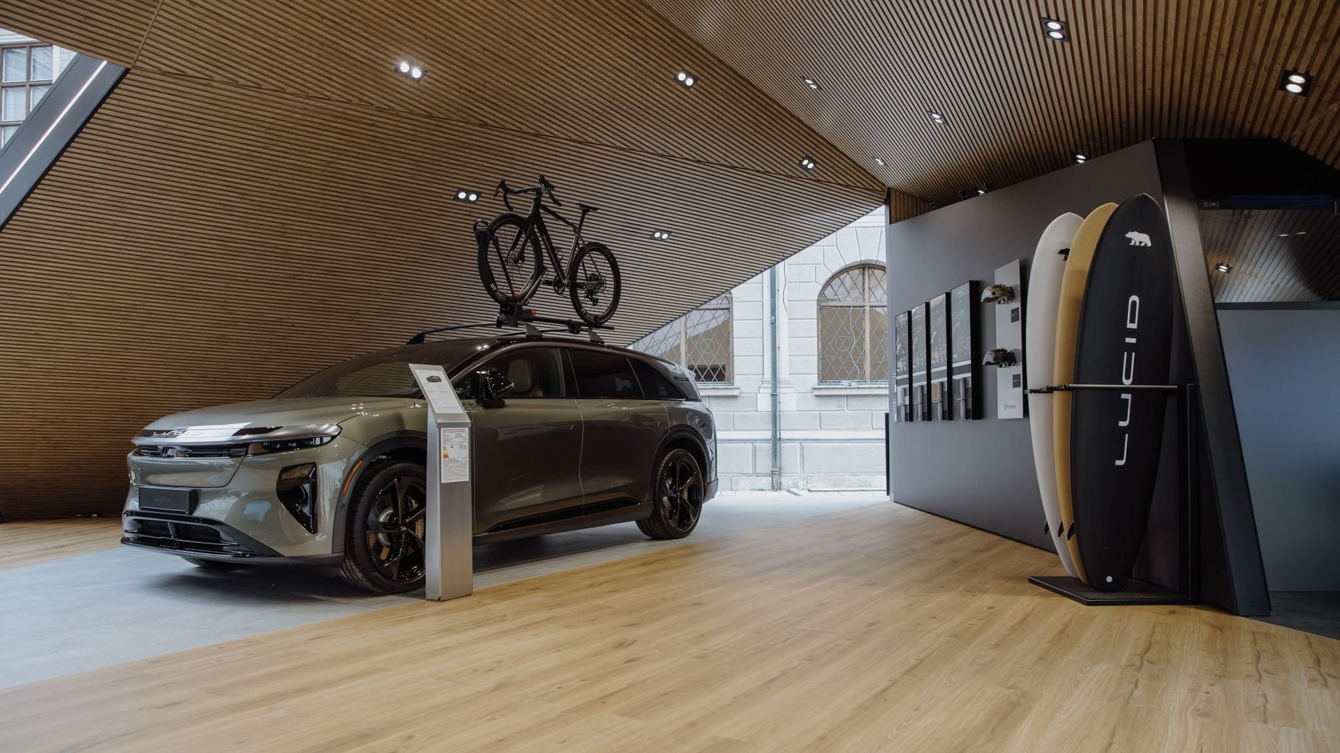 Lucid Plans Faster Delivery of Fifty-Thousand-Vehicle Saudi Order With New Midsize Model