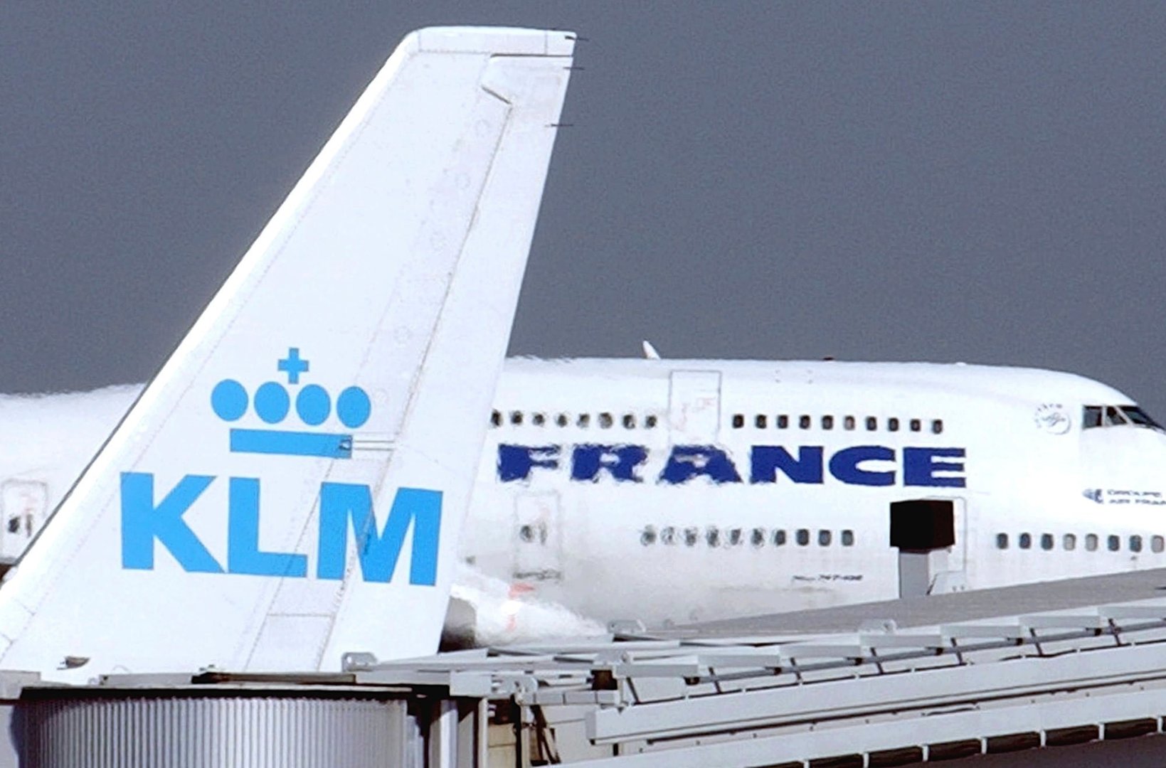 Air France and KLM Suspend Multiple Middle East Routes as Regional Tensions Disrupt Aviation