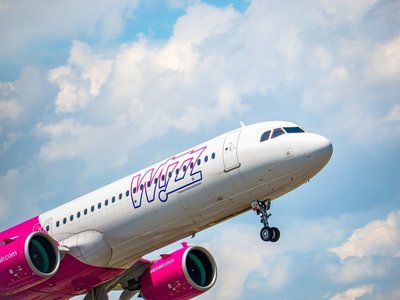 Wizz Air Seeks US Clearance for Transatlantic Expansion After Scaling Back Middle East Operations