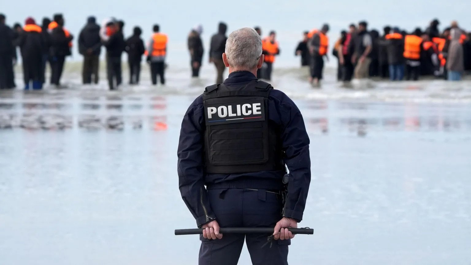 UK Has Returned 281 Migrants to France Under ‘One In, One Out’ Channel Migration Deal, Minister Says