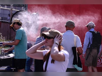 Record Heatwave in Australia Amplifies Bushfires and Triggers Widespread Power Failures