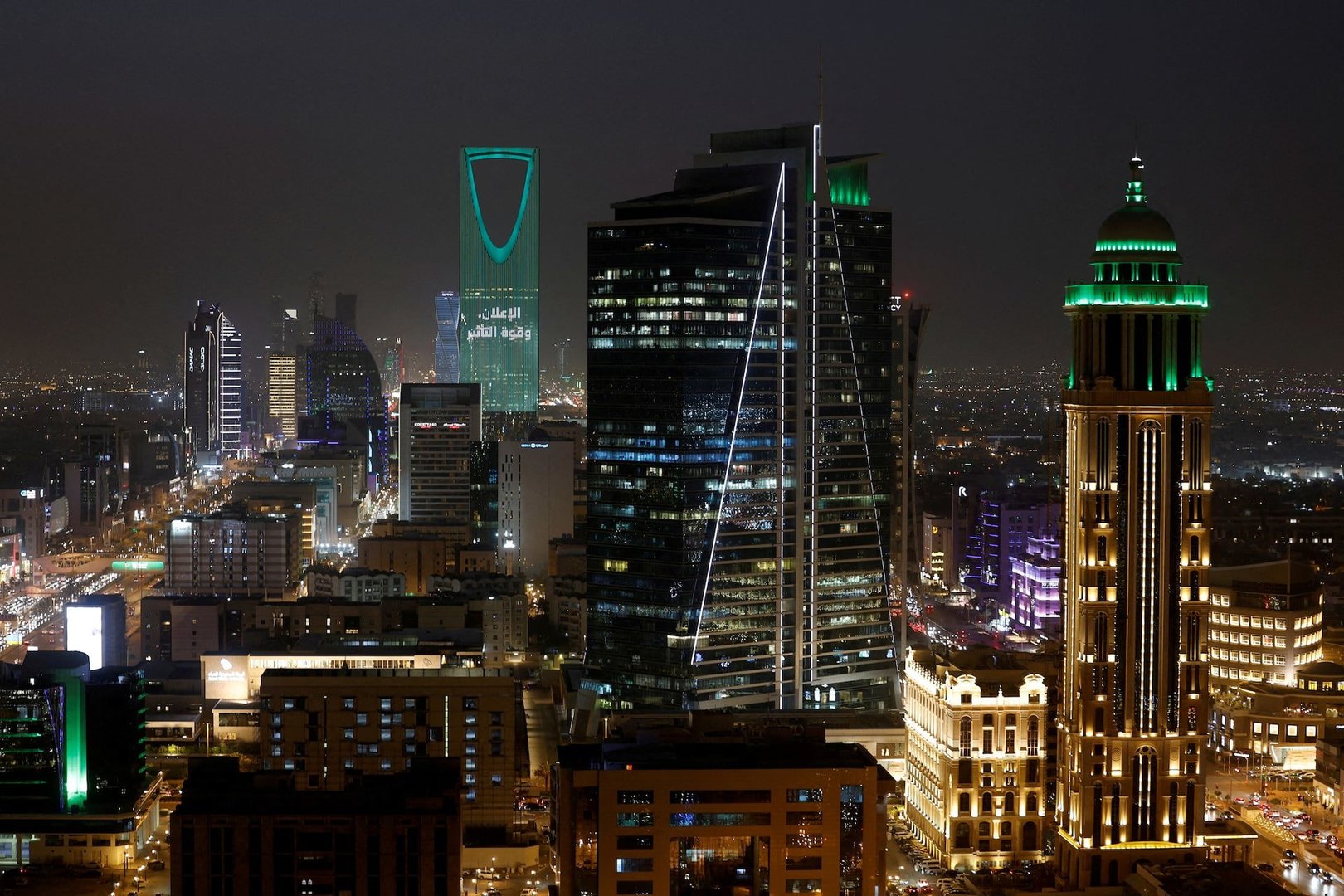 Saudi Arabia Considers Expanding Premium Residency Scheme to Attract Global Wealth