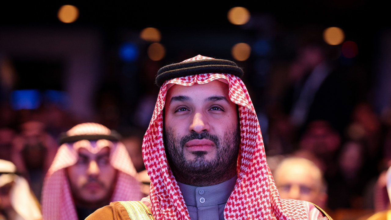 Gulf Powers Refuse Support for Potential US Strike on Iran, Curtailing Trump’s Military Options