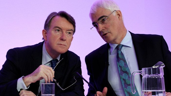 Documents Reveal Mandelson Urged JPMorgan to Pressure UK Government Over Banker Bonus Tax