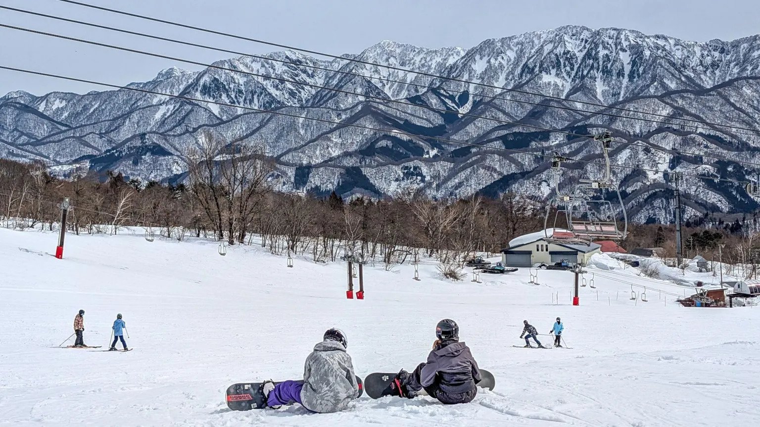 Australian Woman Dies in Freak Ski Lift Accident at Japan Resort