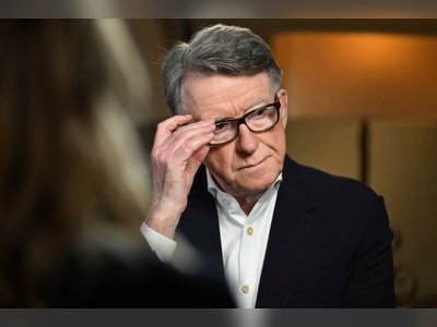 UK’s Former Ambassador to Washington Faces Investigation and Quits Parliament Amid Epstein Ties