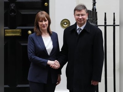 EU Signals Openness to Discussing UK Customs Union as Relations Enter New Phase