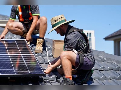 Australia Leads Global Solar Adoption But Local ‘Hot Spots’ and Grid Dynamics Keep Energy Bills High