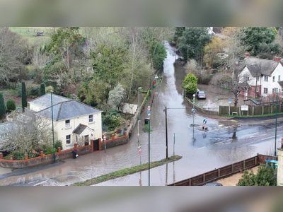 UK Faces Widespread Flood Risk as More Than Eighty Warnings Issued and Heavy Rain Forecast