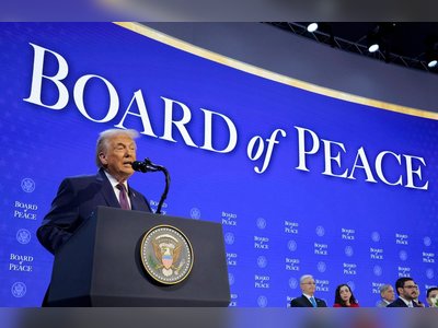 White House Reaffirms Support for a Strong Dollar as Markets Stay Cautious