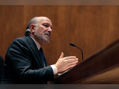 Howard Lutnick Seeks to Clarify Past Contact With Jeffrey Epstein Amid Renewed Scrutiny