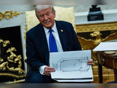 Trump Appoints Close White House Aide to Fine Arts Panel Reviewing His White House Ballroom Project