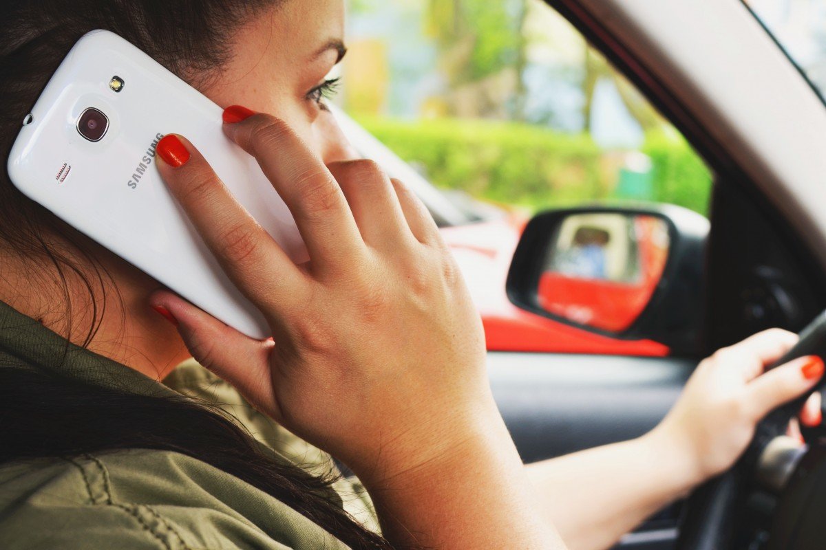 French District of Pas-de-Calais Introduces Immediate License Suspension for Drivers Using Mobile Phones