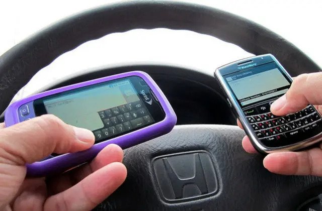 French District of Pas-de-Calais Introduces Immediate License Suspension for Drivers Using Mobile Phones
