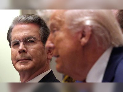 Federal Reserve Acknowledges Unusual ‘Rate Check’ After White House Contact, Dollar Slides