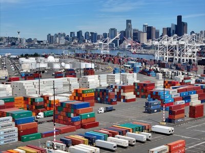 Washington Businesses Assess Trade Risks After Supreme Court Curbs Tariff Authority