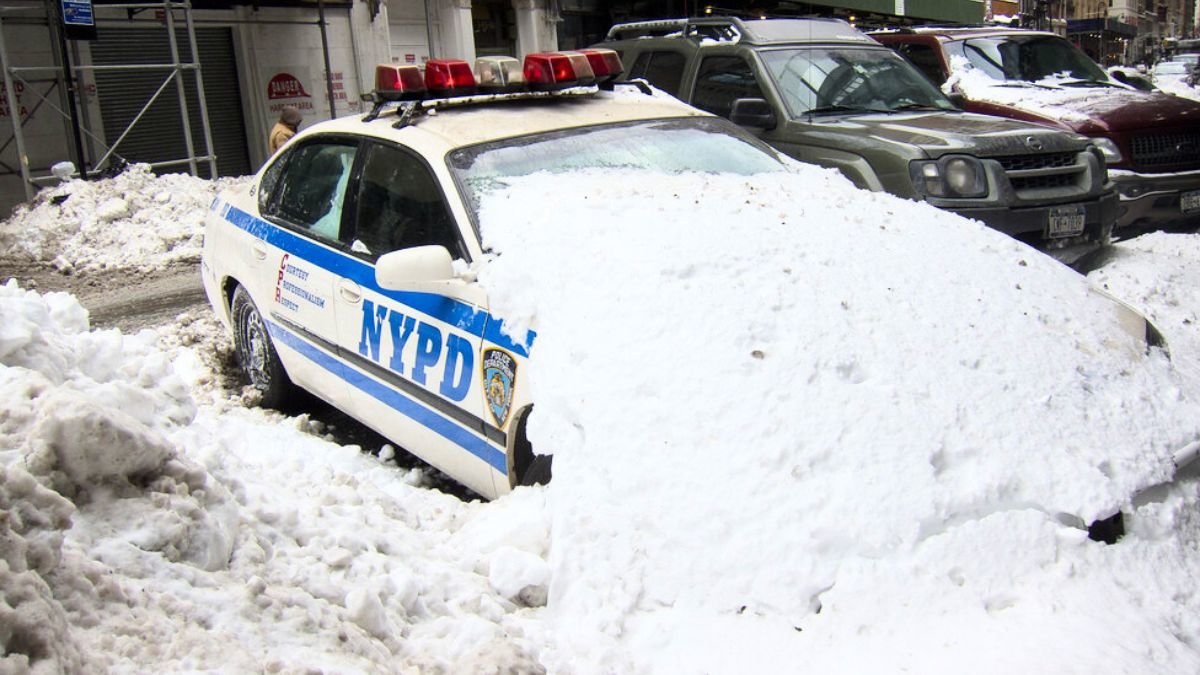 New York Braces for Major Snowstorm With Up to 18 Inches Forecast and Blizzard Warnings Issued
