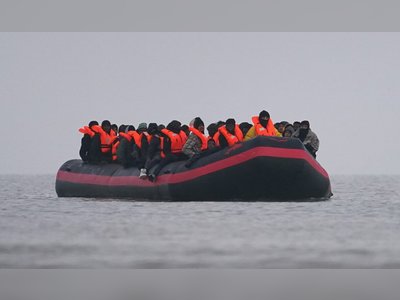 Britain’s Channel Crisis: Paying Billions While the Boats Keep Coming