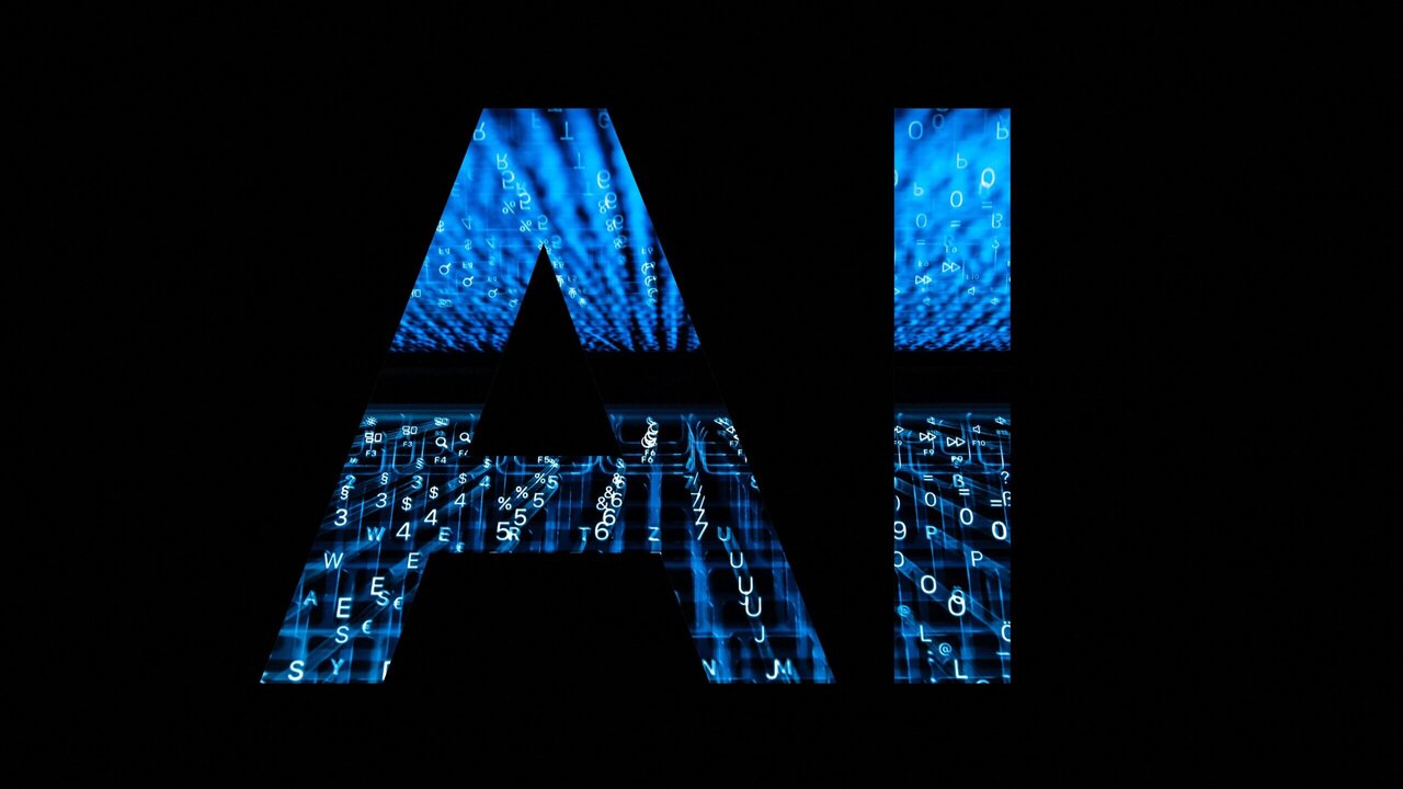 A mesterséges intelligencia és a globális média platformok átalakítják Magyarország digitális táját.