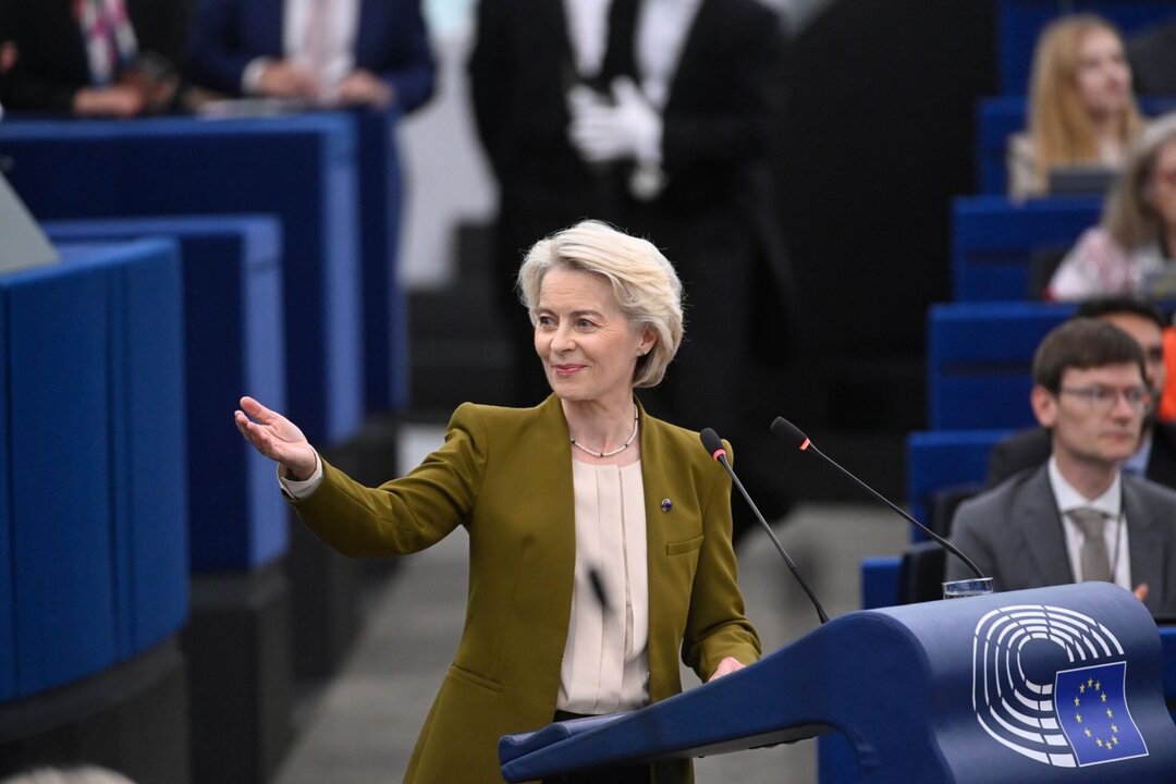 Von der Leyen válaszol Magyarországot érintő kémkedési vádakra.