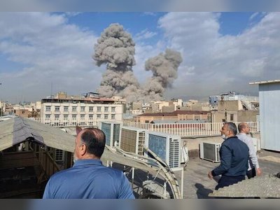 Iran Strikes U.S. Fifth Fleet Headquarters in Bahrain Amid Wider Gulf Retaliation