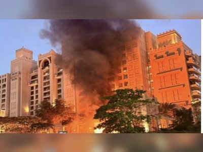 Missile Debris Sparks Fires at Dubai’s Jebel Ali Port Near Palm Jumeirah