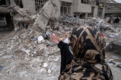 Australia Urged to Show Compassion Rather Than Punishment Toward People Fleeing War