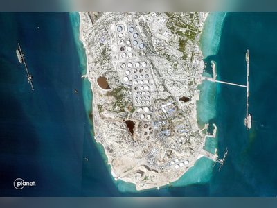 Trump Announces U.S. Precision Strikes on Iran’s Kharg Island, Center of Tehran’s Oil Economy