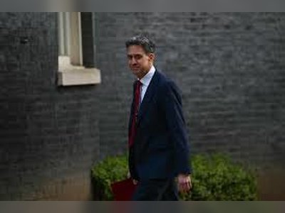 UK Deploys Advisers to United States to Shape Plan for Reopening Strait of Hormuz