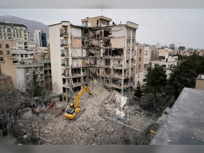 Trump Pauses Planned Strikes as U.S. Pursues Negotiated End to Iran Conflict