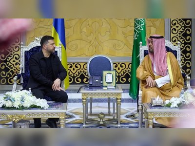 Zelensky Visits Saudi Arabia After Offering Ukraine’s Drone Expertise