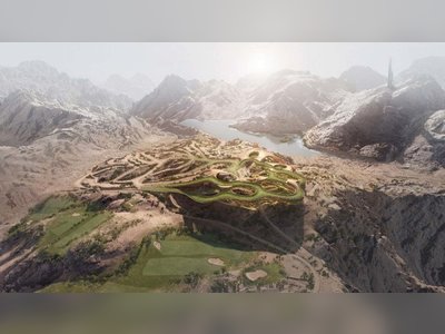 Saudi Arabia Reviews Desert Ski Resort Plans with Cancellation of Key Building Contracts