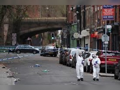 Man Arrested on Suspicion of Attempted Murder After Car Strikes Pedestrians in UK, Injuring Seven