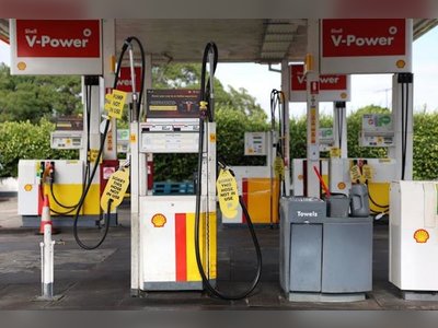 Shell Signals Concern Over Proposed LNG Windfall Tax in Australia